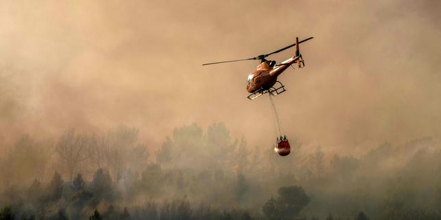Three thousand people evacuated in southern France as wildfires rage