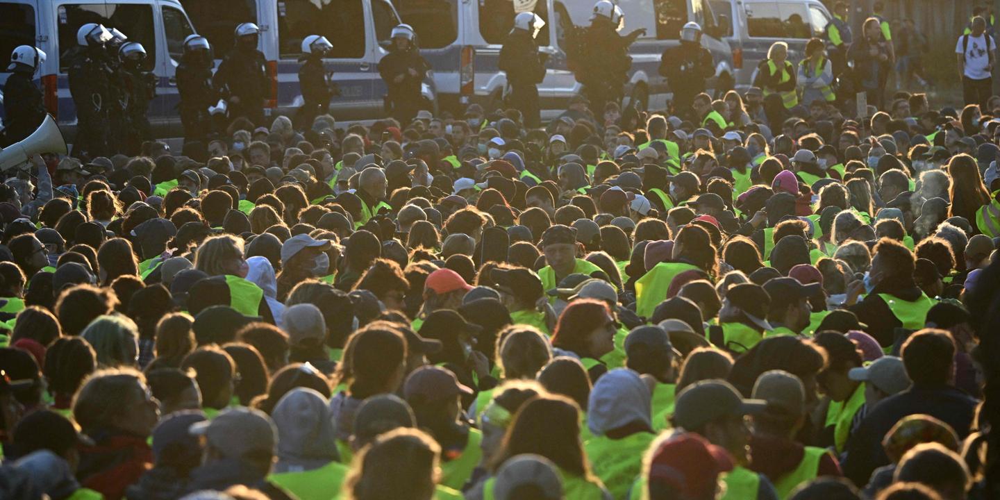 Manifestation massive à Erfurt contre le congrès d'extrême droite