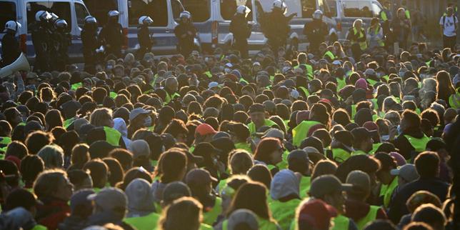 En Allemagne, des milliers de manifestants convergent à Erfurt, pour s’opposer à l’AfD