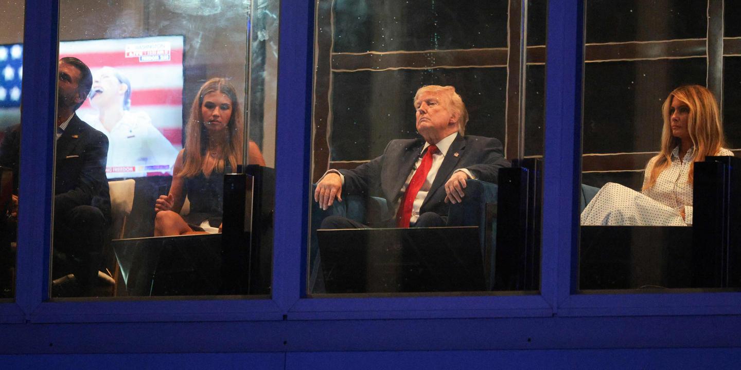 « Changement de régime », le livre retentissant qui raconte l’improvisation de Donald Trump et sa concentration du pouvoir
