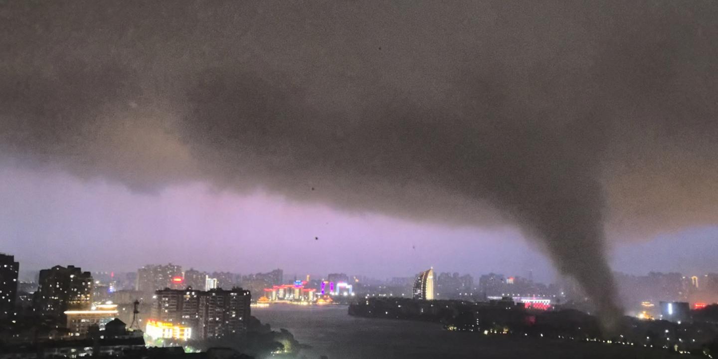 Chine : orages et précipitations extrêmes font 15 morts et des centaines de blessés