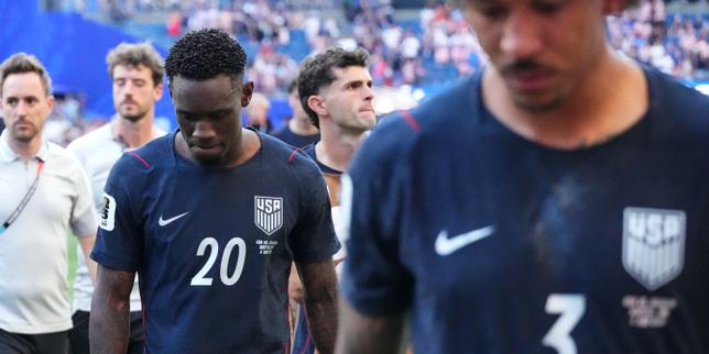 « Mauvais karma, M. le président » : la presse étrangère tance Donald Trump après l’élimination des Etats-Unis par la Belgique en Coupe du monde