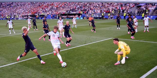 EN DIRECT, Etats-Unis - Belgique : un doublé de Charles De Ketelaere permet aux Diables rouges de reprendre l’avantage après un coup franc de Malik Tillman