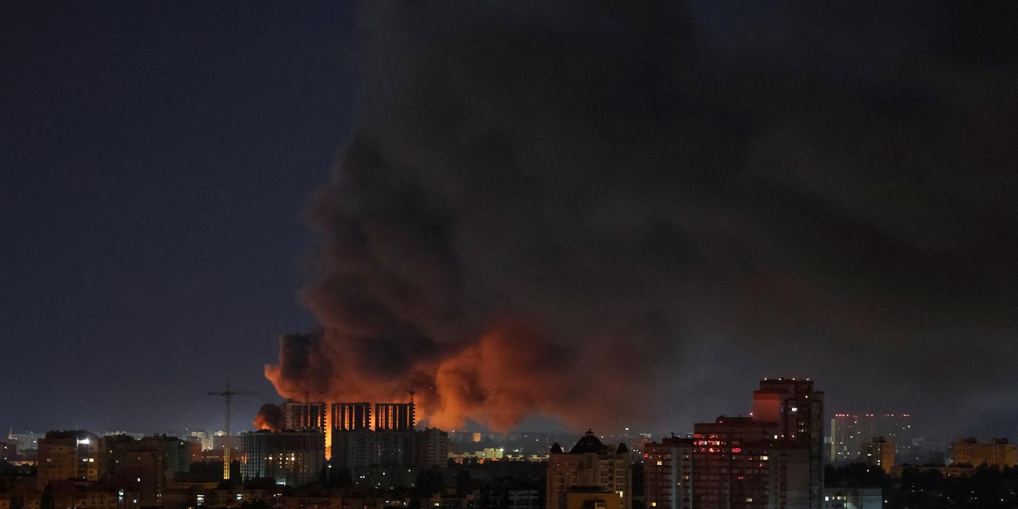 Frappes russes nocturnes en Ukraine : plusieurs morts et blessés