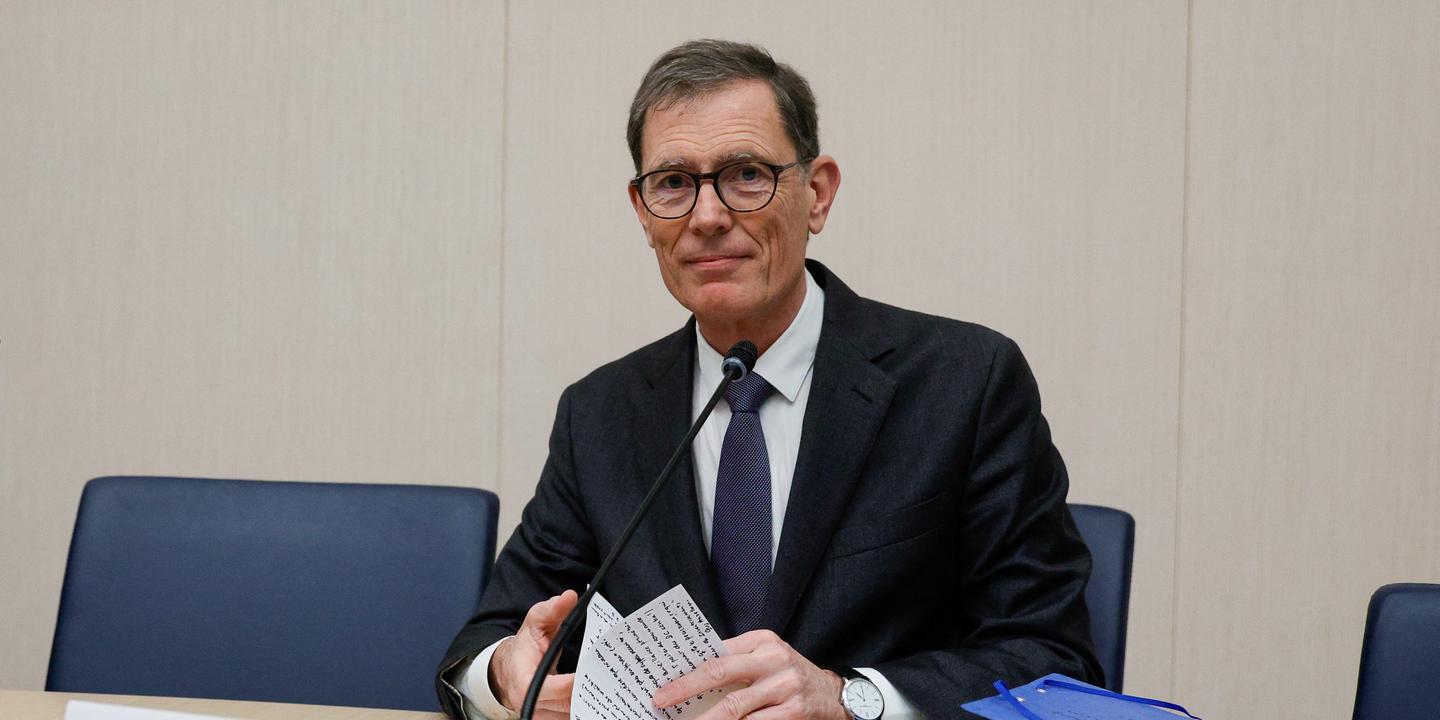 Sénat veut renforcer régulation espace informationnel pour démocratie