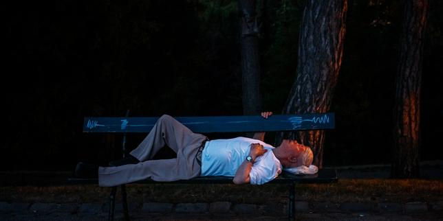 Why heatwaves disrupt our sleep – and how we can protect it