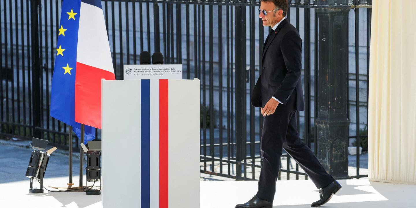 Macron rend hommage à Dreyfus 120 ans après sa réhabilitation