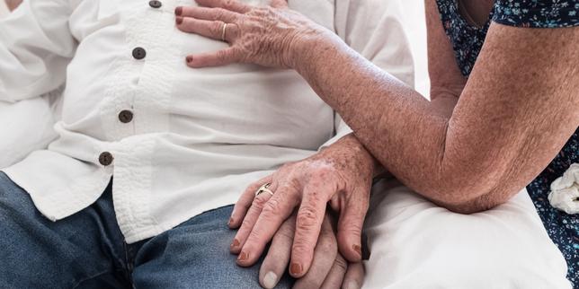 Fin de vie : ce que disent des malades du « lien souvent ténu » entre l’attachement à la vie et l’acceptation de sa fin
