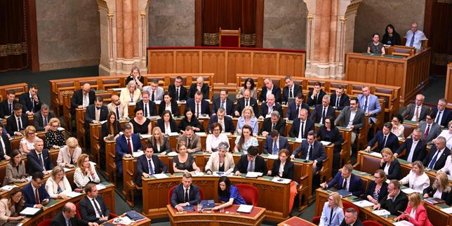 La Hongrie commence à supprimer les lois anti-LGBT+ de l’ère Orban