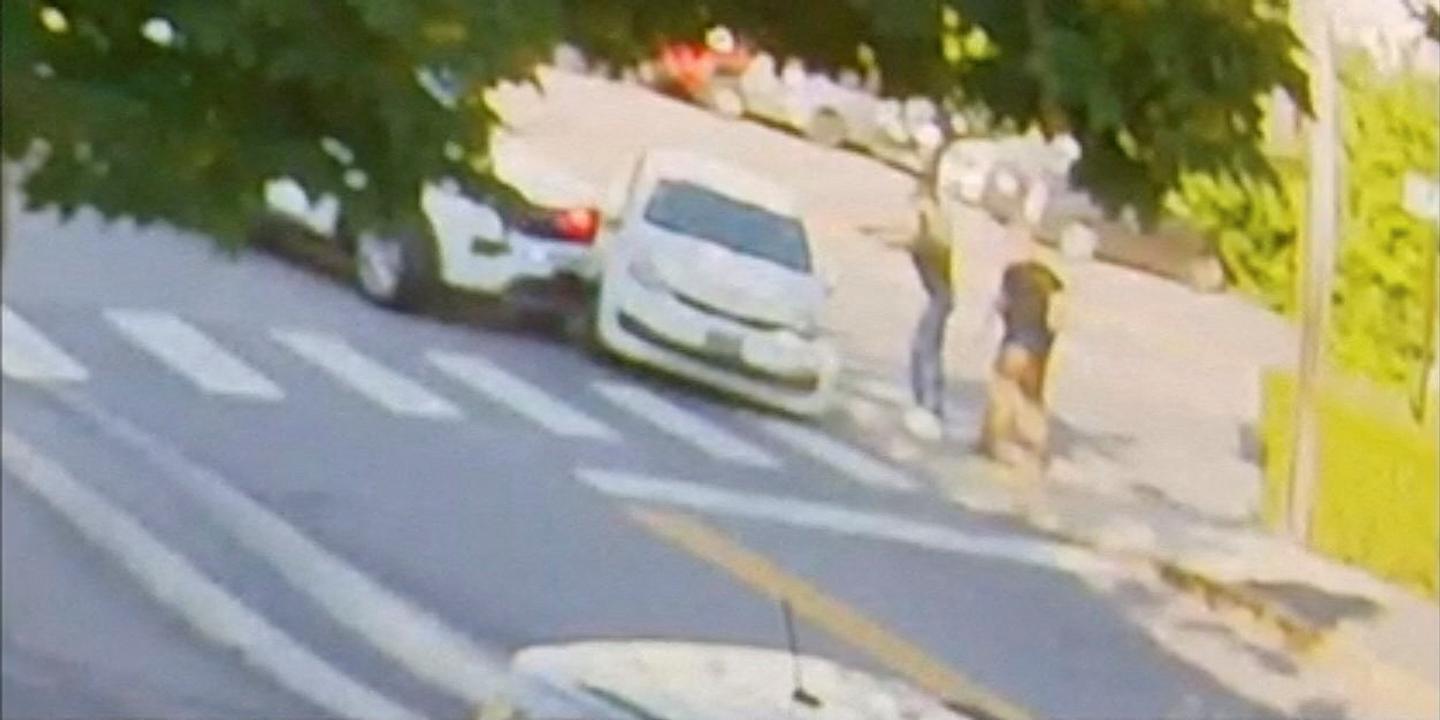 VIDEO L’intervention de l’ICE dans le Maine, qui a tué un homme, filmée par une caméra de vidéosurveillance