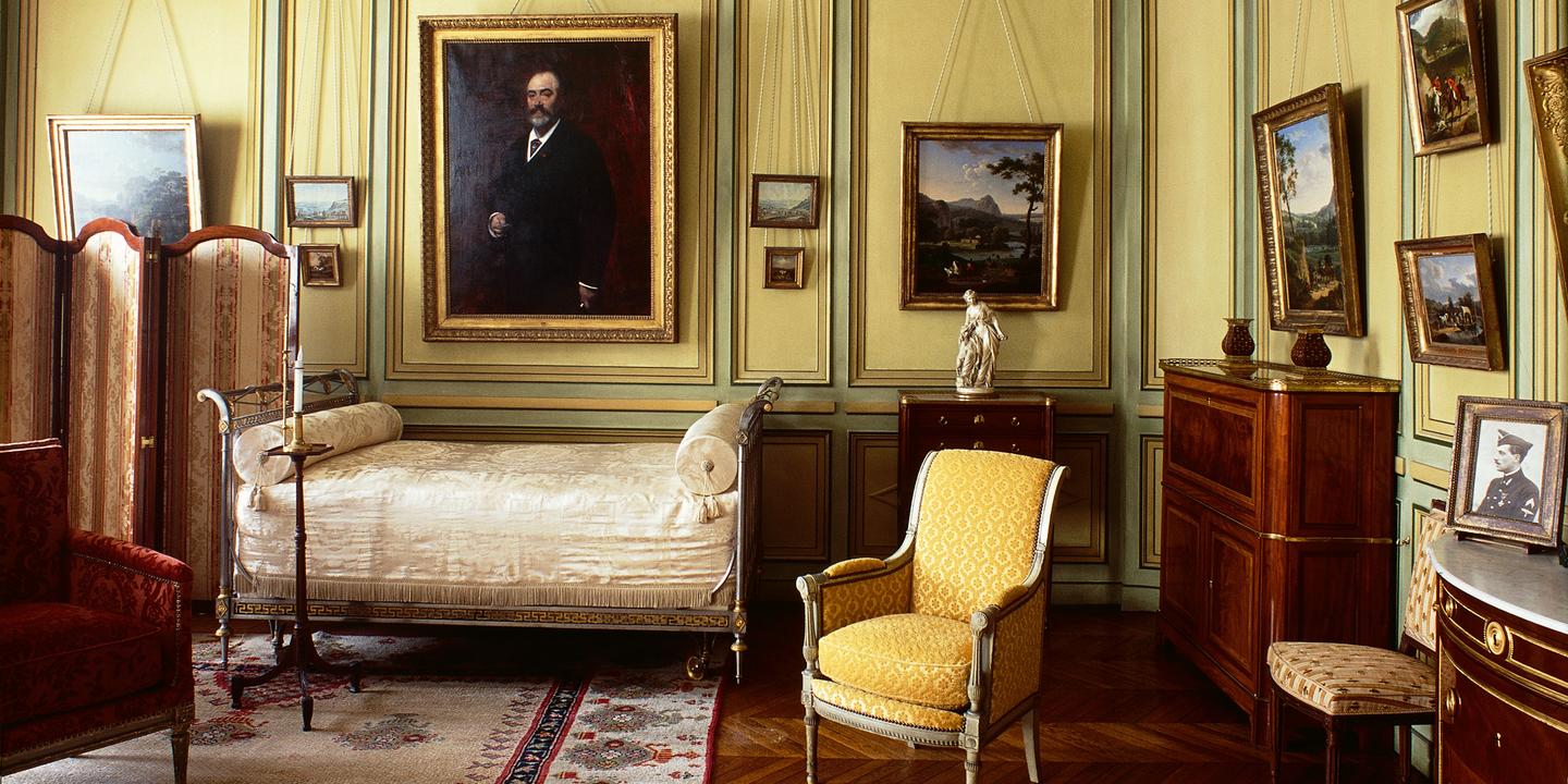 https://img.lemde.fr/2026/07/14/260/0/2000/1000/1440/720/60/0/4ac78a2_upload-1-krw3sls4r2fc-chambre-de-nissim.jpg