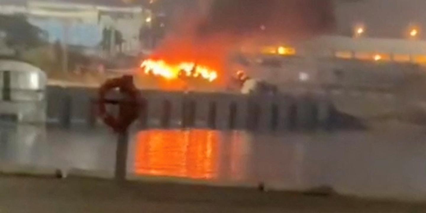 EN DIRECT, guerre au Moyen-Orient : un pétrolier norvégien touché par une explosion au large des côtes d’Oman