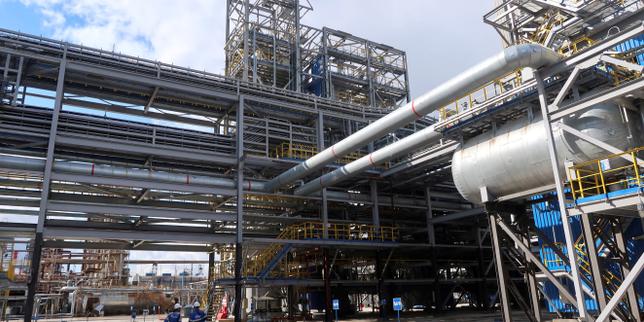 EN DIRECT, guerre en Ukraine : Kiev revendique l’attaque du complexe pétrochimique de Tobolsk-Neftekhim, situé à 2 000 km de la frontière russo-ukrainienne