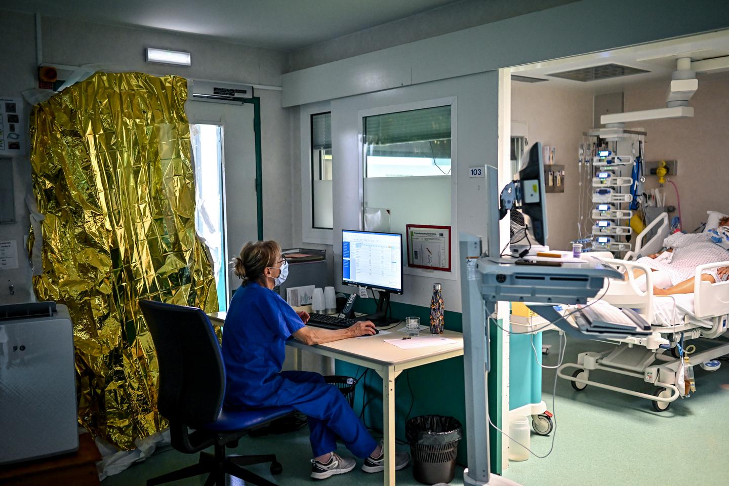 Comment les canicules à répétition ont mis l’hôpital en surchauffe