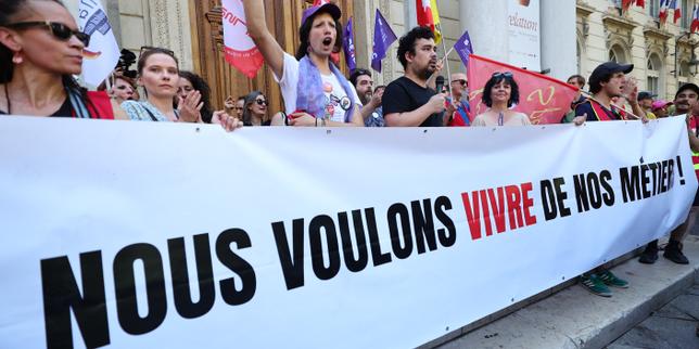 At the Avignon Festival, programmers faced with budget restrictions: "Our difficulty is not finding quality shows, but surviving"