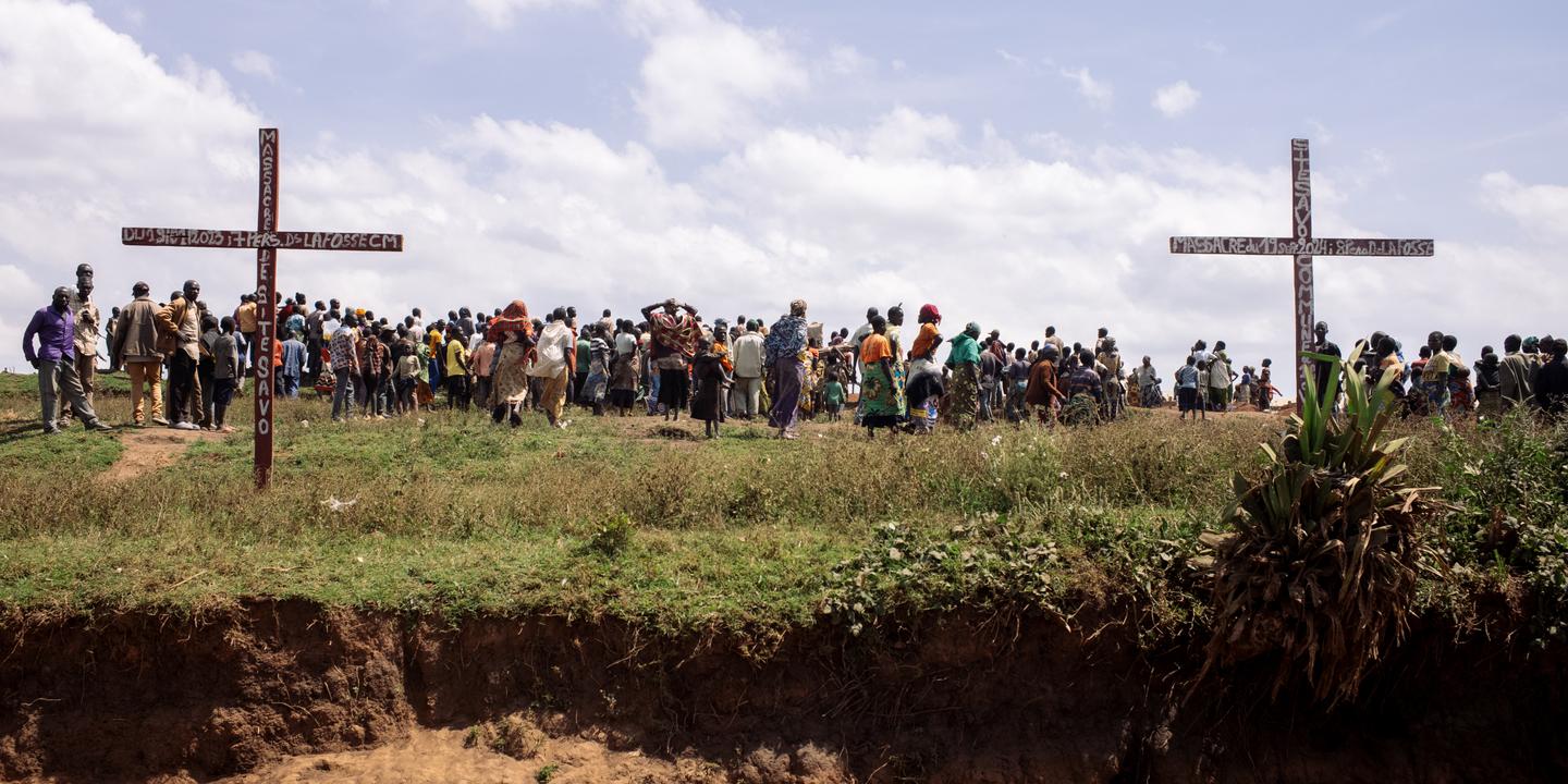 « Quand on a commencé à fuir, ils nous ont découpés à la machette » : le drame du camp de Plaine Savo, en RDC, où 76 000 civils sont assiégés par l’armée