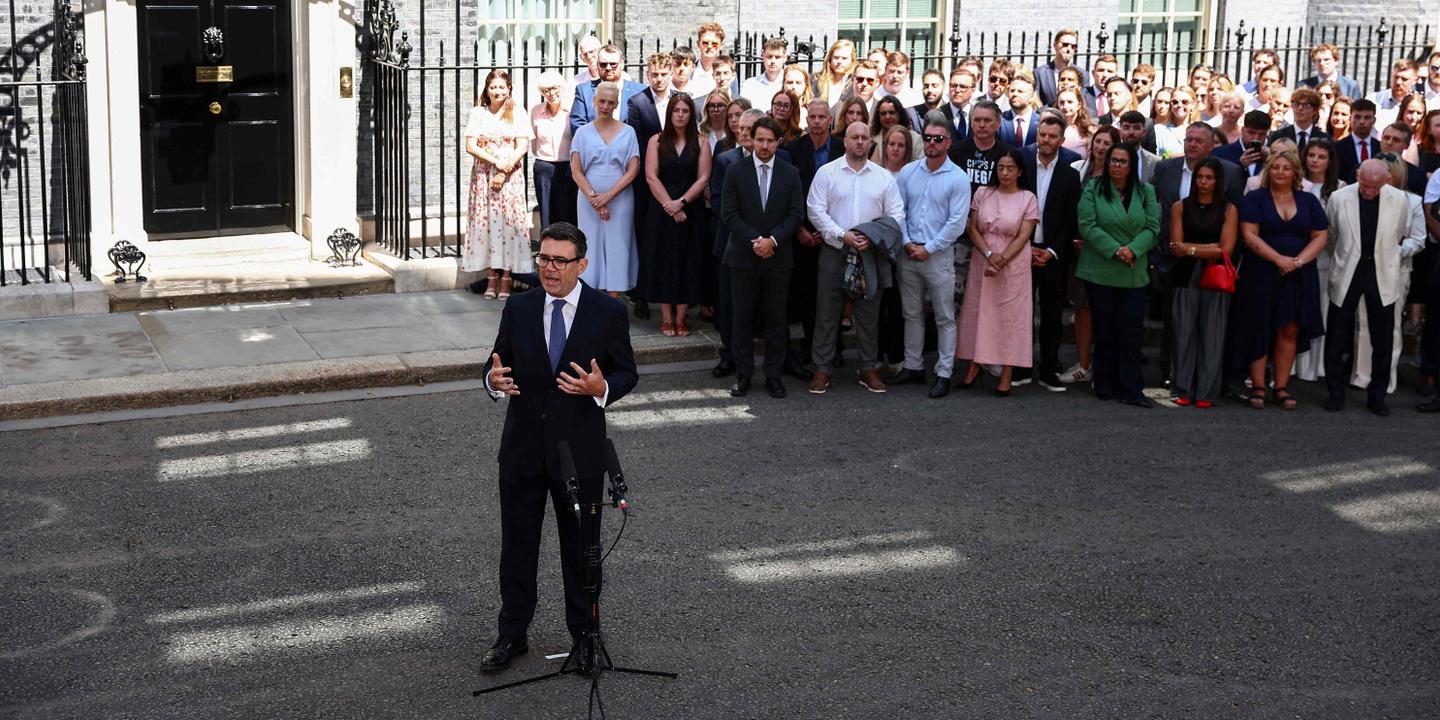 Andy Burnham entre à Downing Street et choisit l’ex-ministre de la défense John Healey comme chancelier de l’Echiquier