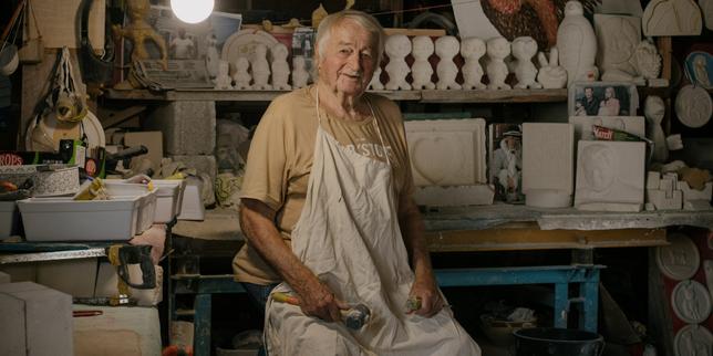 Ces émules du facteur Cheval : le « P’tit Musée » d’André Degorças, maçon sculpteur de célébrités en béton