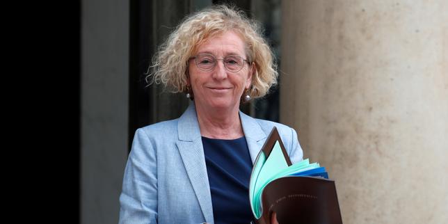 Compte personnel de formation : l’ancienne ministre du travail Muriel Pénicaud dénonce le tour de vis voulu par le gouvernement