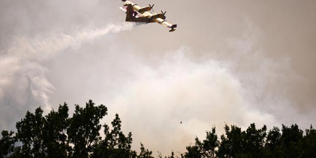 Incendies : quels sont les moyens dont dispose la France pour lutter contre les feux ?