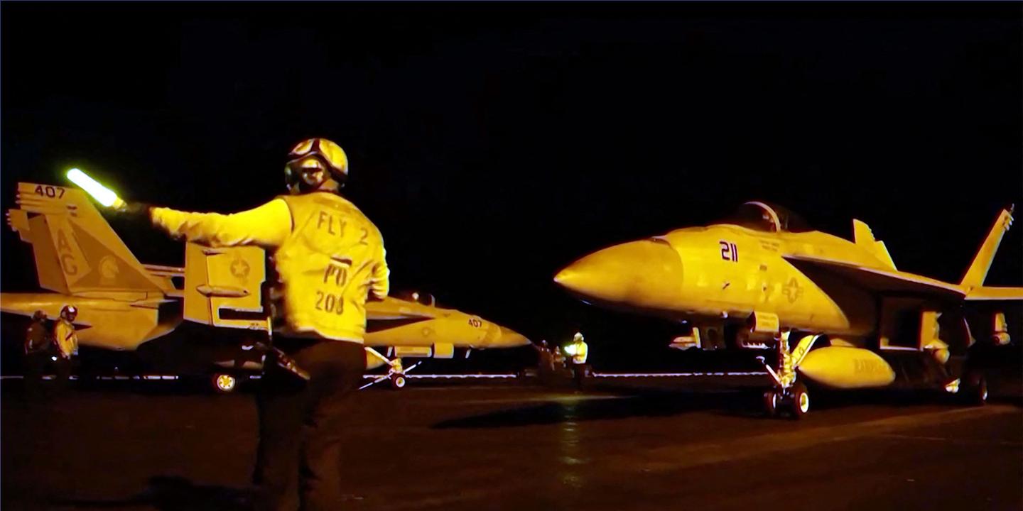 EN DIRECT : les houthistes attaquent des pétroliers saoudiens en mer Rouge, l’armée américaine frappe une nouvelle fois des installations militaires en Iran… le point sur la situation au Moyen-Orient
