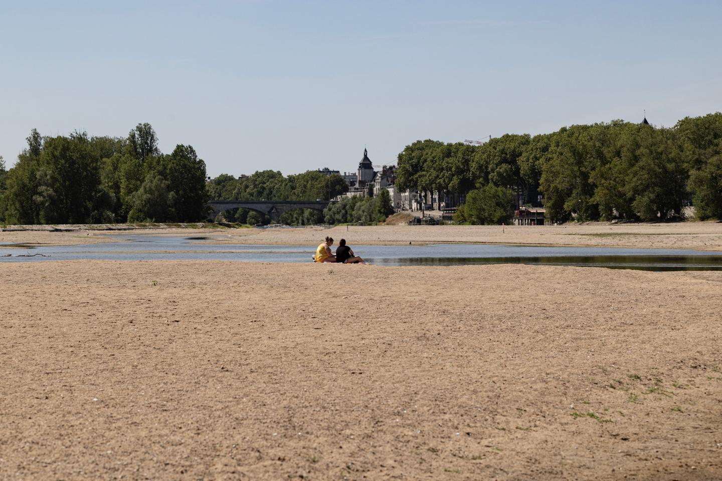 L’assèchement généralisé des sols et des cours d’eau en France inquiète les hydrologues