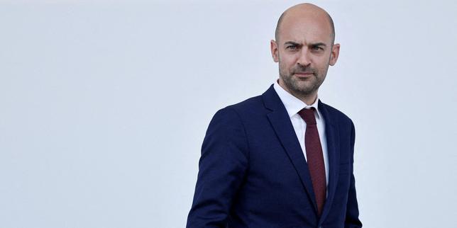 Deux diplomates iraniens seront expulsés par la France en représailles à l’interpellation de deux fonctionnaires français à Téhéran
