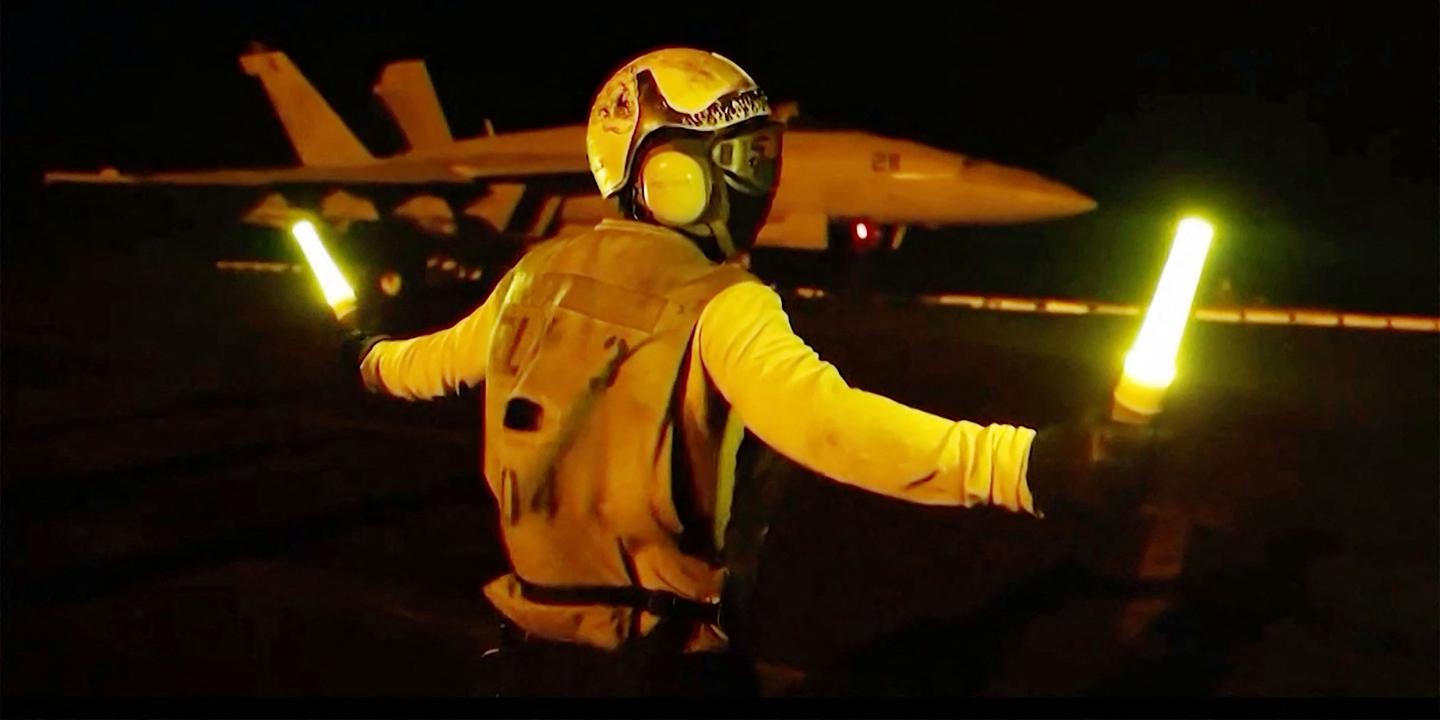 EN DIRECT, guerre au Moyen-Orient : l’Iran revendique des attaques de drones sur des bases américaines à Bahreïn et en Jordanie, après une onzième nuit de bombardements américains