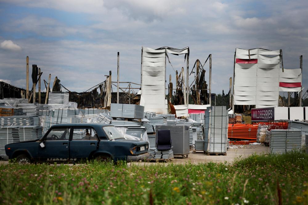 Après une attaque de drone ukrainien contre un entrepôt Wildberries, à Elektrostal, dans la région de Moscou, le 23 juillet 2026. - REUTERS