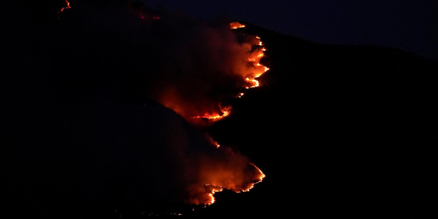 Espagne : deux incendies près de Madrid sur le point de fusionner, feux hors de contrôle