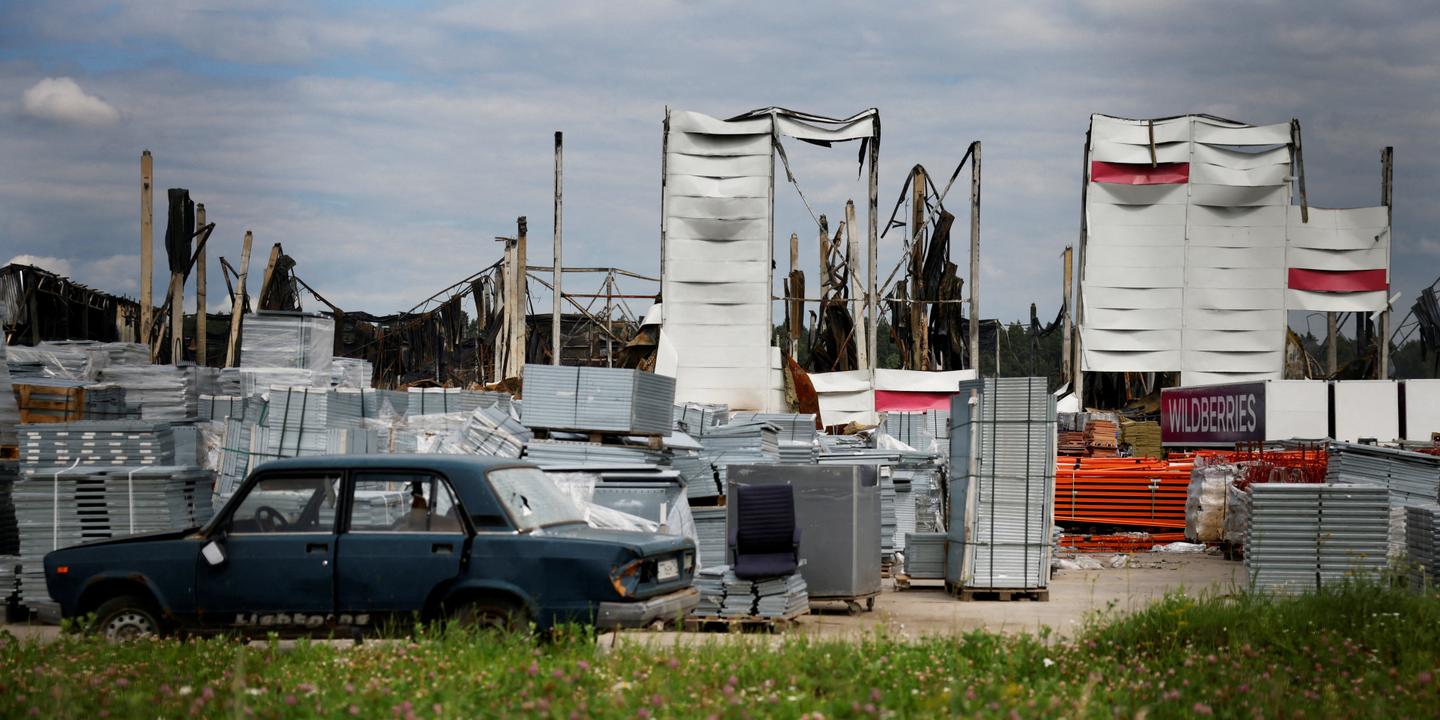 EN DIRECT, guerre en Ukraine : une attaque de drones ukrainiens à Saint-Pétersbourg provoque un incendie dans un entrepôt