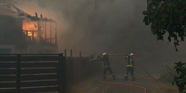 Hadja Lahbib, commissaire européenne à la gestion des crises : « Le mécanisme de protection civile de l’UE est sous tension avec les incendies, mais il fonctionne »