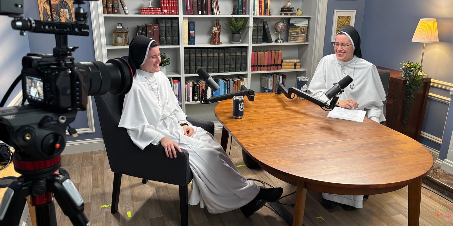« Dominican Sisters Open Mic » : des nonnes américaines font vœu de podcast et triomphent en ligne