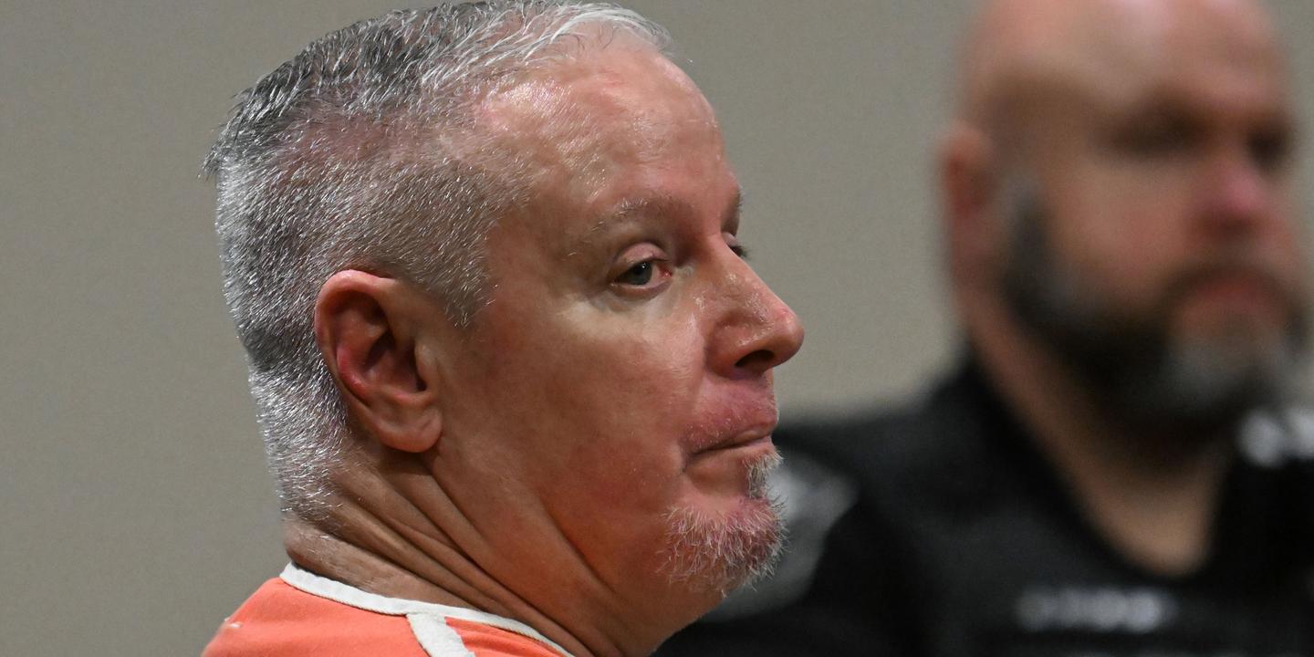 Etats-Unis : un père condamné à quinze ans de prison pour avoir offert à son fils l’arme d’une tuerie scolaire