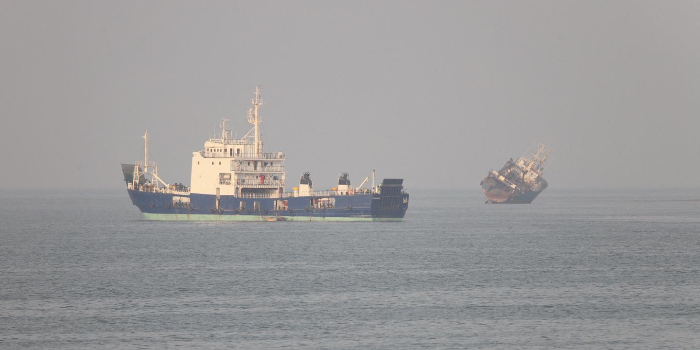 EN DIRECT, guerre au Moyen-Orient : l’armée américaine dément les affirmations iraniennes faisant état du blocage du trafic maritime dans le détroit d’Ormuz