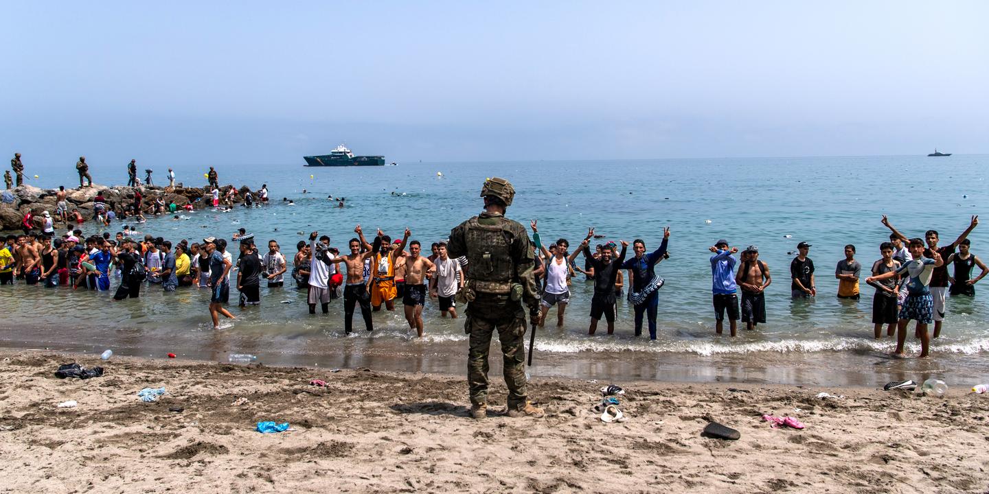 EN DIRECT, Ceuta : plus de 48 000 personnes sont déjà retournées au Maroc, annonce le gouvernement espagnol ; l’intégrité de l’espace Schengen est « absolument garantie », affirme le ministre des affaires étrangères