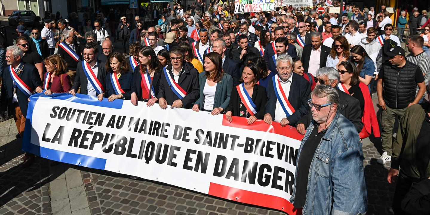 Violences contre les élus : des attaques plus ciblées et directes