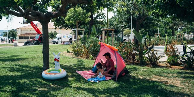 EN DIRECT, incendies et canicule : la canicule reflue vers le sud-est ; dans les Landes, l’incendie, « stable », a parcouru 1 700 hectares