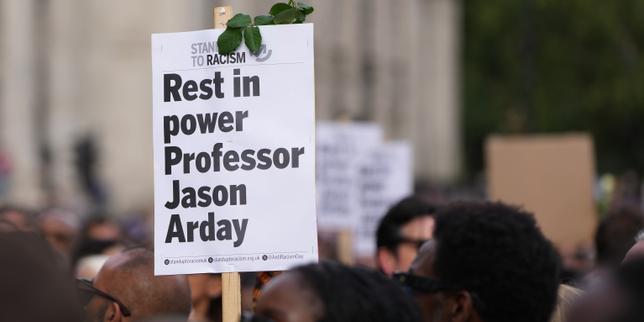 Mort de Jason Ardey, plus jeune professeur noir de Cambridge, accusé de plagiat : une enquête médico-légale ouverte