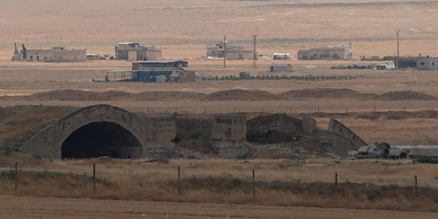 Le bombardement par Israël d’une base aérienne en Syrie, un avertissement à Damas et à Ankara