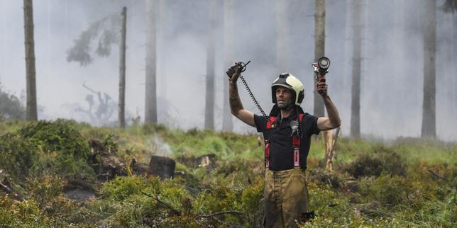 En Belgique, l’incendie est « encerclé » mais la situation « reste compliquée »