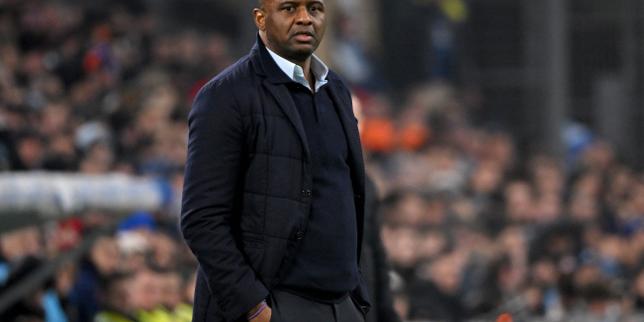 Patrick Vieira leads the Senegal team for his first selection experience