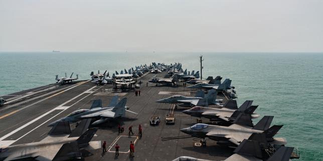 New US aircraft carrier arrives in Middle East to relieve USS Abraham Lincoln