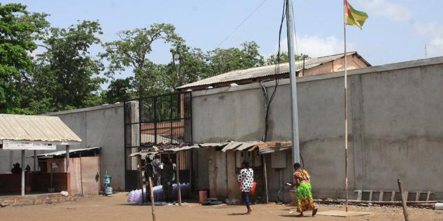 Journalistes français détenus au Togo : Lomé affirme disposer « d’indices graves et concordants » à leur encontre