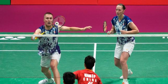 Championnats du monde de badminton : Delphine Delrue et Thom Gicquel, sacrés en double mixte, lancent parfaitement une journée historique pour la France