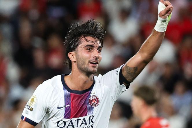 Ferran Torres apr&egrave;s son deuxi&egrave;me but lors de la rencontre de Ligue 1&nbsp;entre le Stade rennais FC et le Paris Saint-Germain, &agrave; Rennes, le 23&nbsp;ao&ucirc;t 2026. - ALAIN JOCARD/AFP