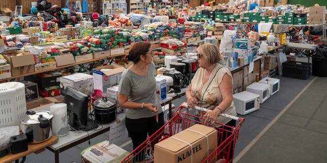 Changement climatique : « Les menaces à venir renforcent la peur du déclassement et les stratégies d’ascension sociale individuelles »