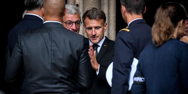 Aux obsèques de François Patriat, Emmanuel Macron rend hommage à un fidèle « grognard » et met en garde Edouard Philippe et Gabriel Attal