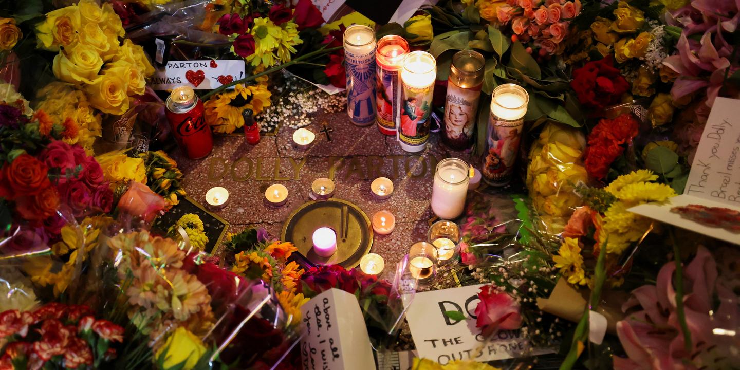 VIDEO Dolly Parton : les Etats-Unis rendent hommage à leur icône