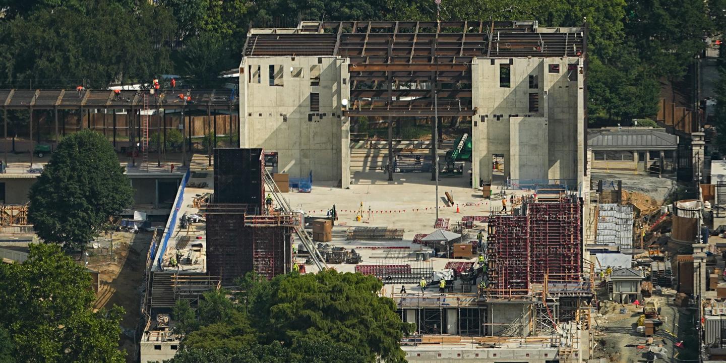 La Cour suprême autorise la poursuite du chantier de la salle de bal à la Maison Blanche